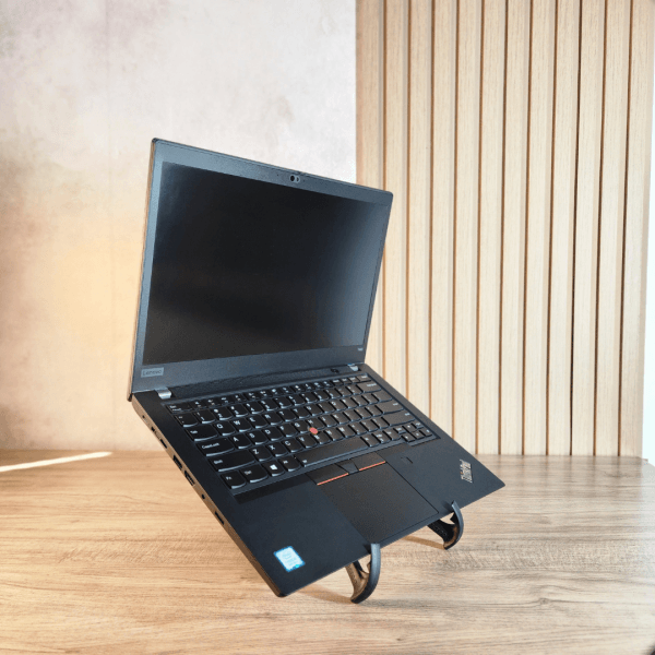 OUTLET Lenovo ThinkPad T490 i5 8th 16GB RAM 256 SSD Win11Pro - Imagem 3