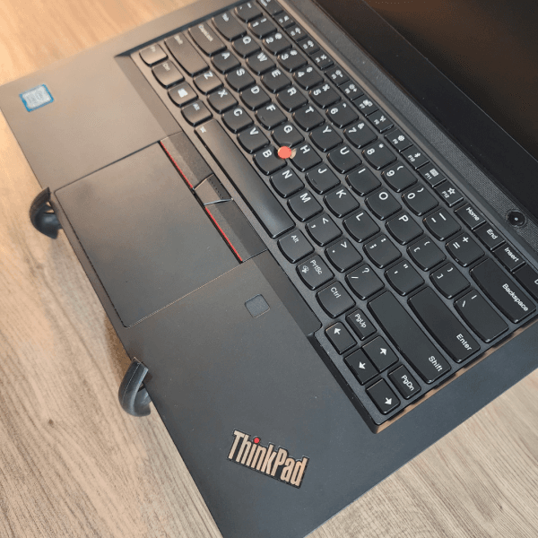 OUTLET Lenovo ThinkPad T490 i5 8th 16GB RAM 256 SSD Win11Pro - Imagem 9
