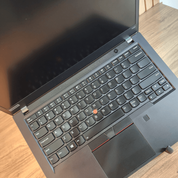 OUTLET Lenovo ThinkPad T490 i5 8th 16GB RAM 256 SSD Win11Pro - Imagem 10