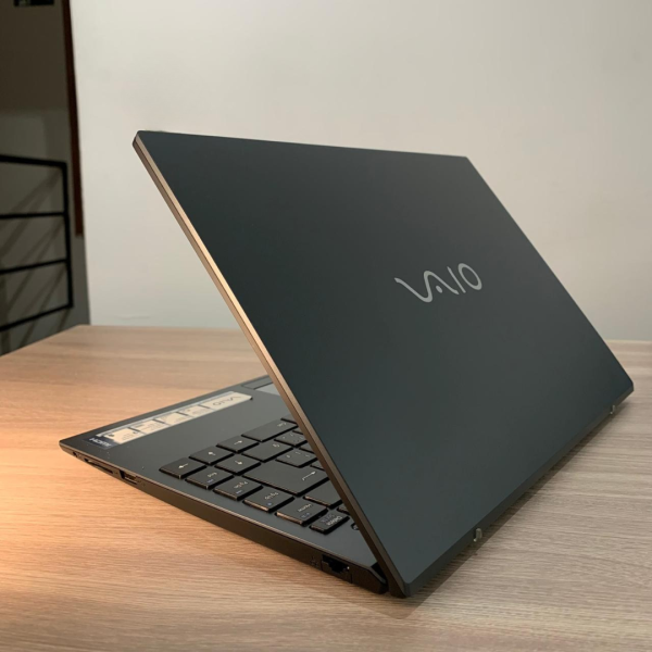 Outlet Notebook VAIO VJFE41F11X -B0511H i3-8th - 4GB DDR4  128GB SSD - Imagem 5