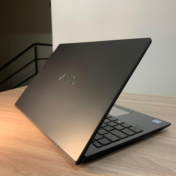 Outlet Notebook VAIO VJFE41F11X -B0511H i3-8th - 4GB DDR4  128GB SSD - Imagem 7